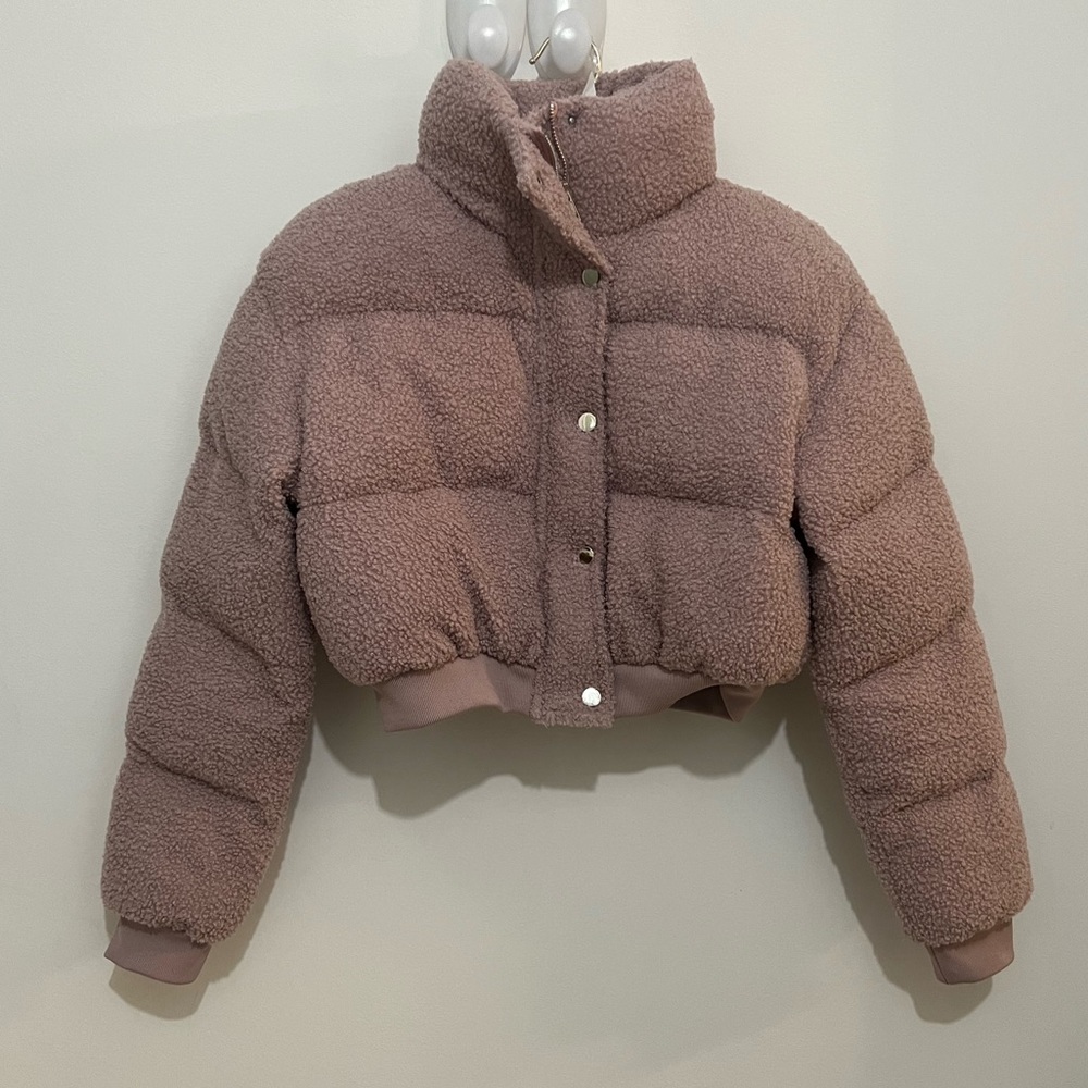Princess Polly Cropped Teddy Puffer Jacket in Mauve